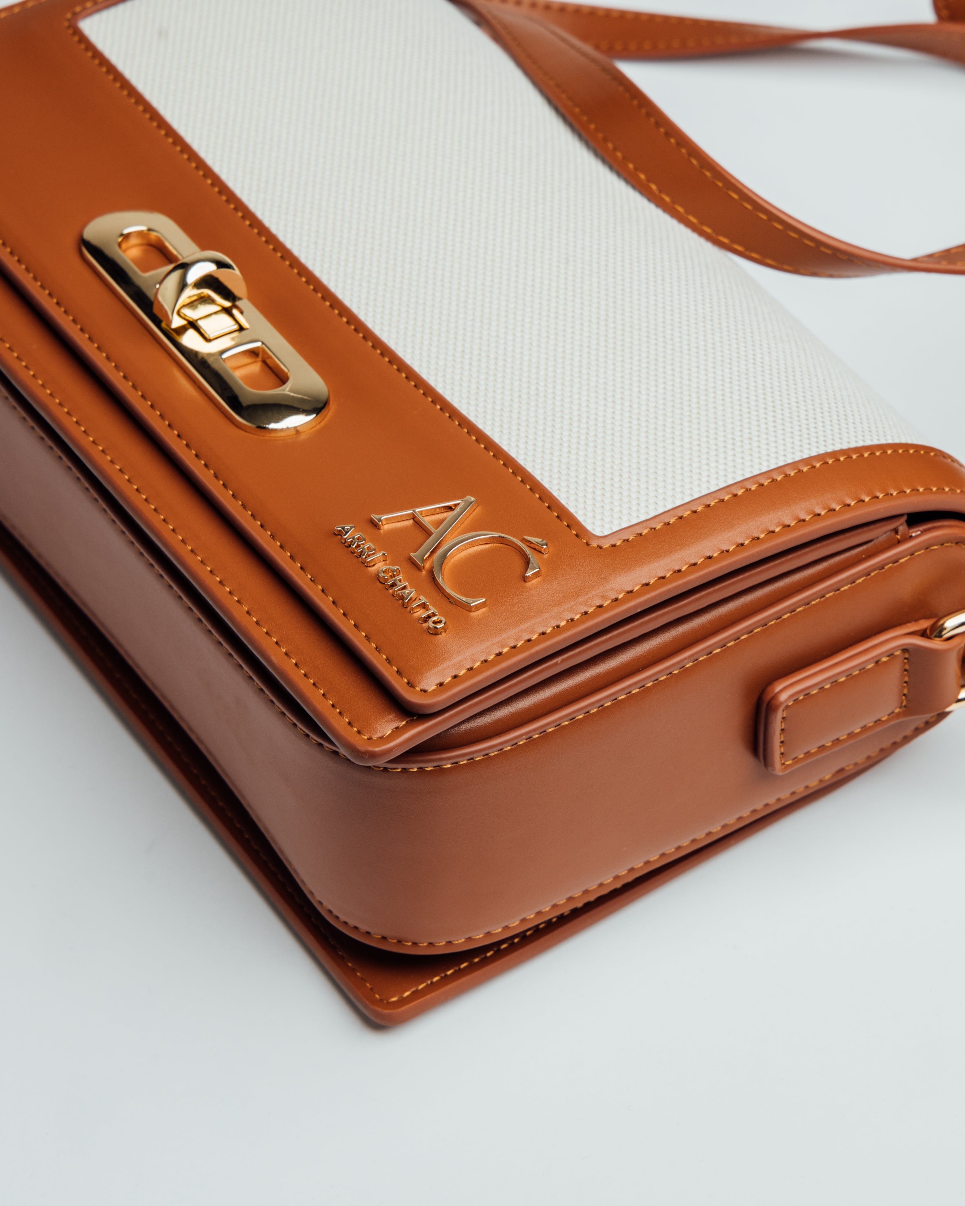 Canvas Edition Braun